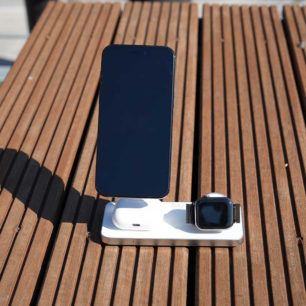 se® SNAPSTATION 3-in-1 Qi Wireless Charger MagSafe