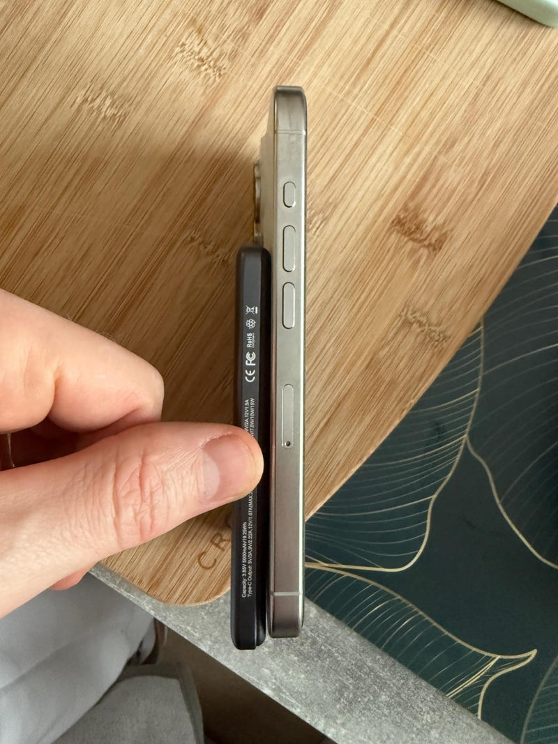 The magnet holds surprisingly well